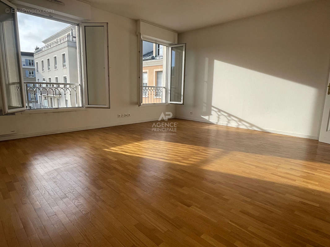 Appartement à POISSY