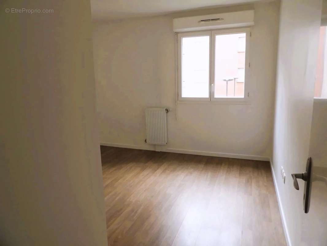 Appartement à MORANGIS