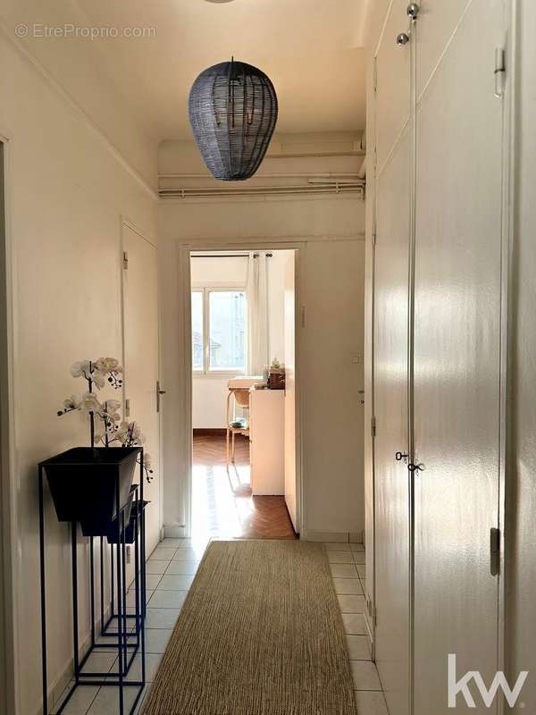 Appartement à MARSEILLE-8E