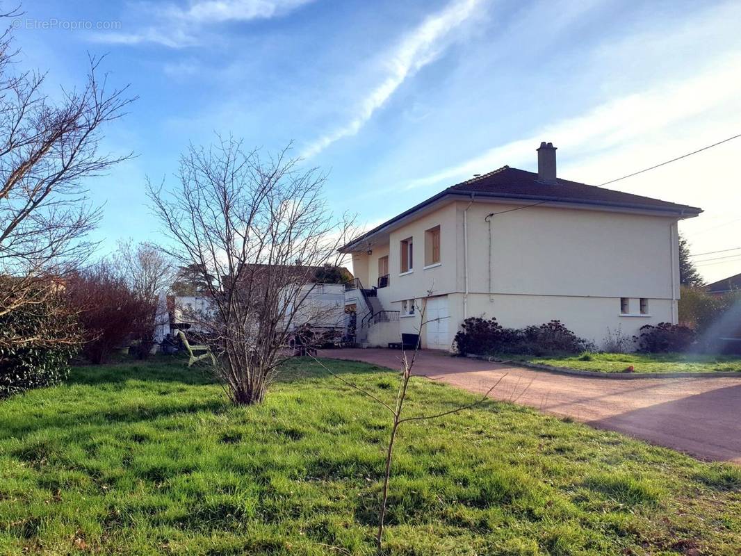 Maison à BOURG-EN-BRESSE