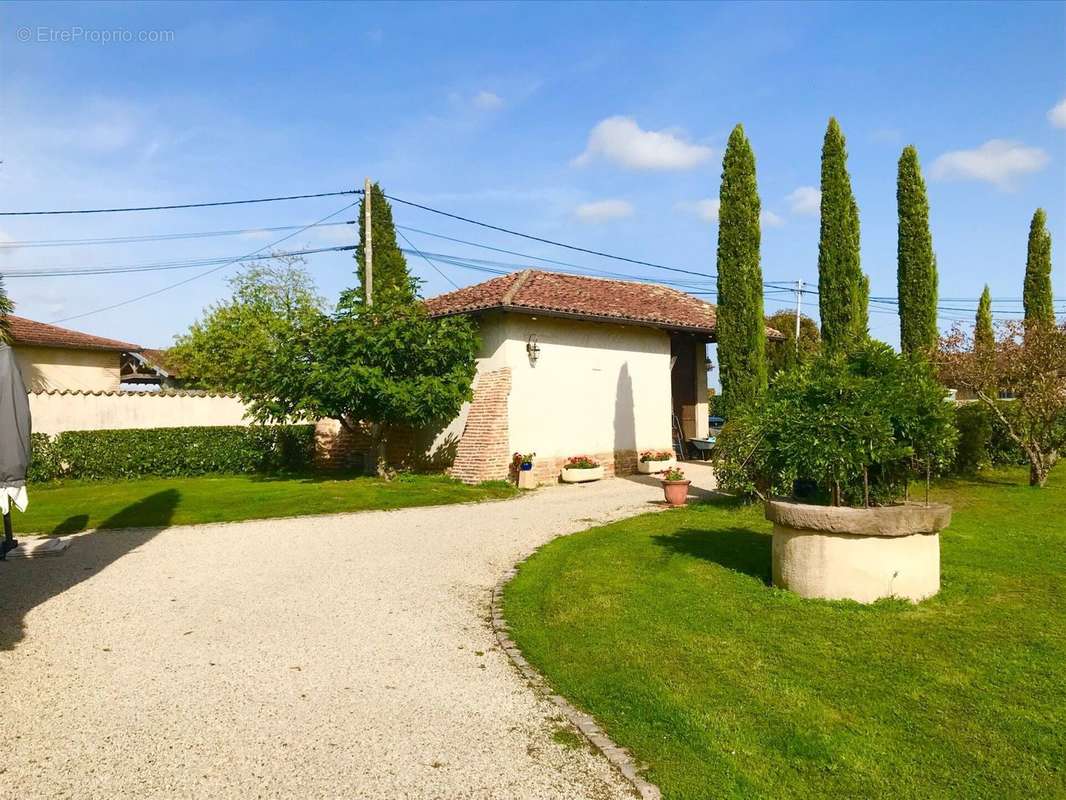 Maison à BOURG-EN-BRESSE