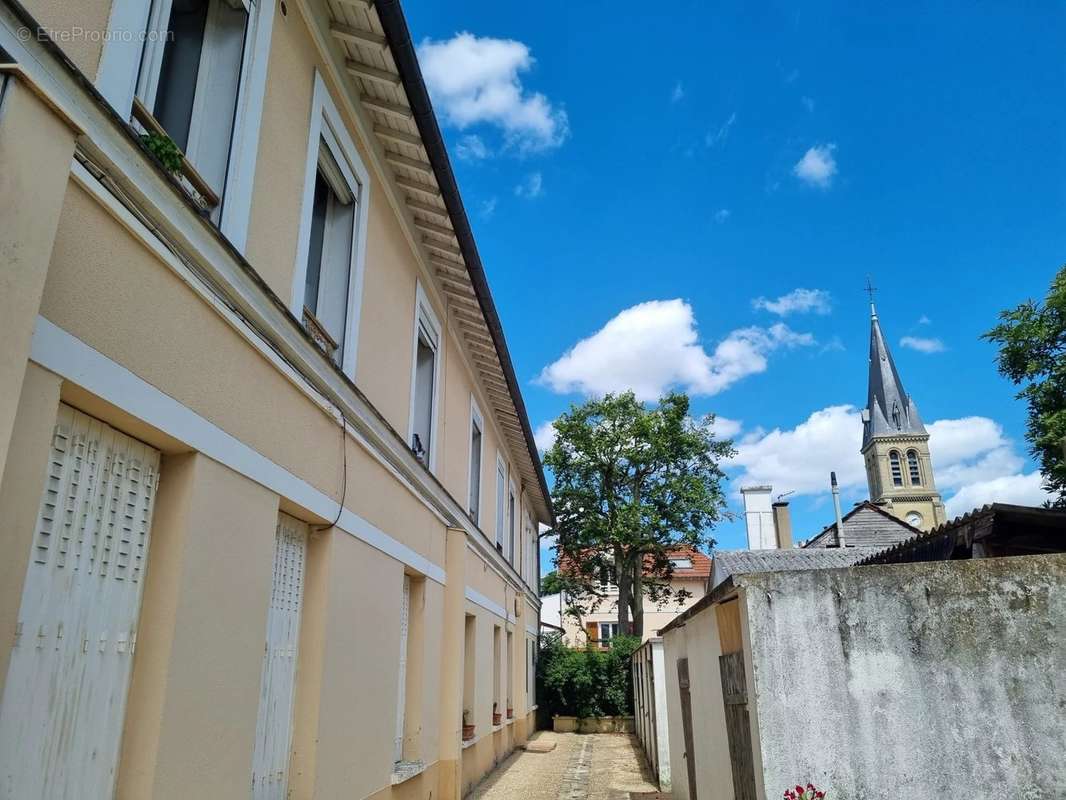 Appartement à CROISSY-SUR-SEINE