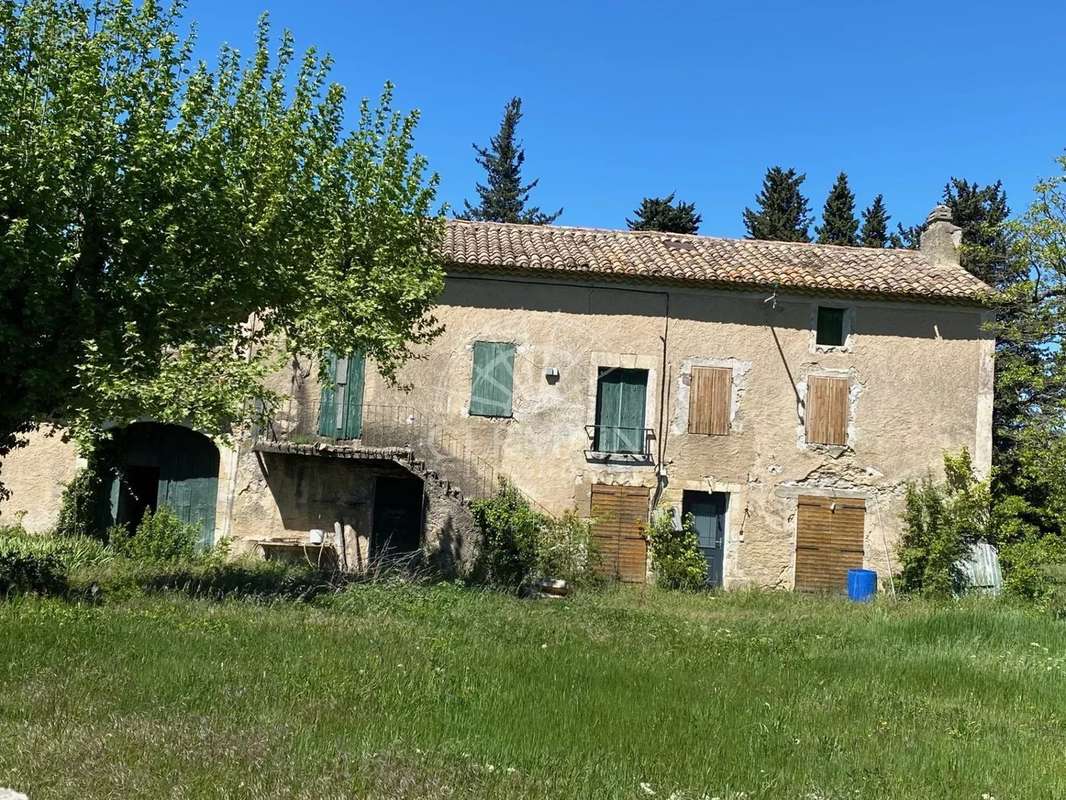 Maison à L&#039;ISLE-SUR-LA-SORGUE