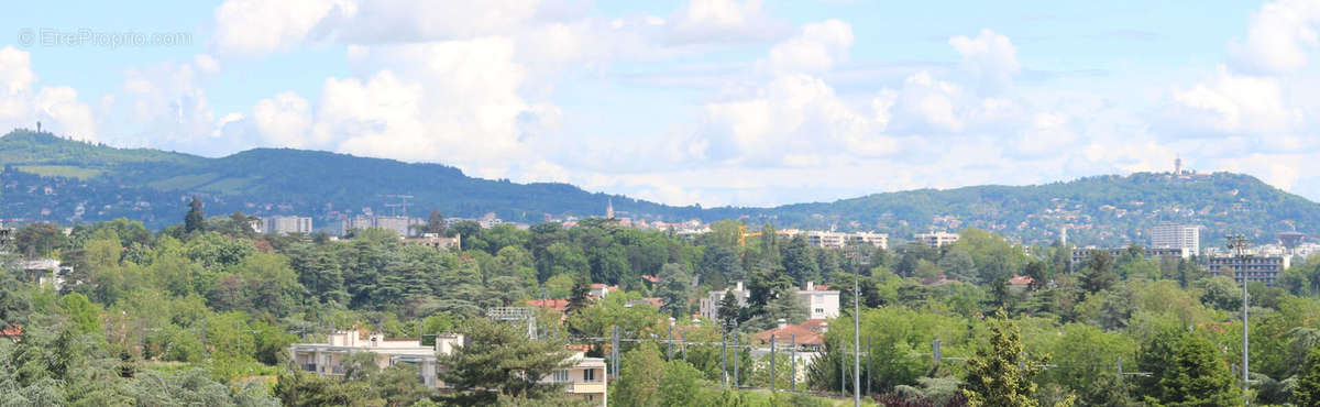 Appartement à TASSIN-LA-DEMI-LUNE