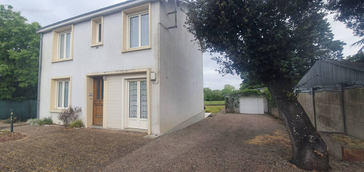 Maison à ROCHEFORT-SUR-LOIRE