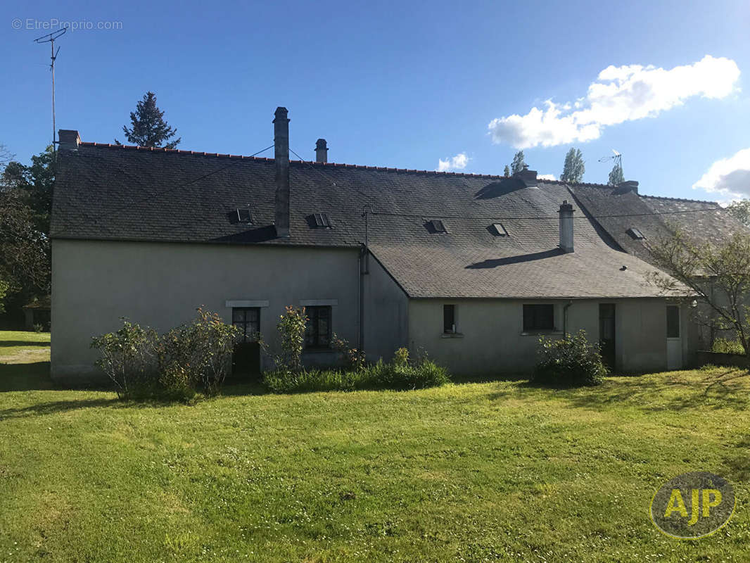 Maison à SAINTE-ANNE-SUR-VILAINE