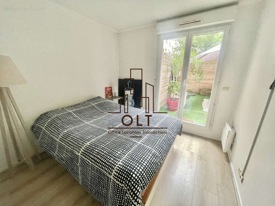 Appartement à SURESNES