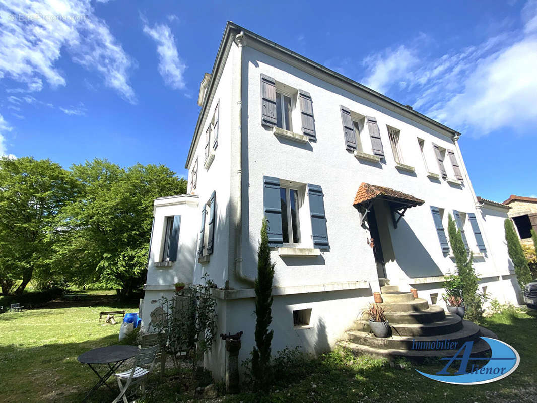 Maison à BRANTOME