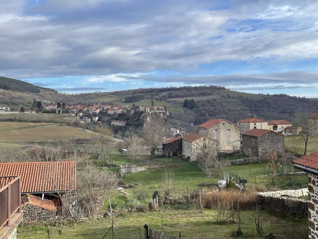 Maison à CHILHAC