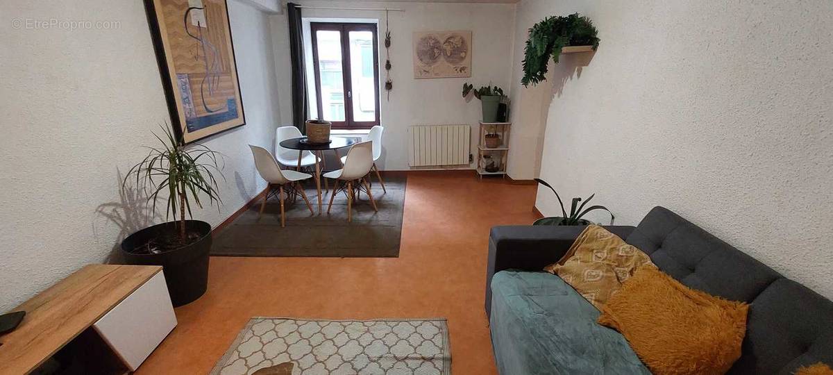 Appartement à SAINT-LAURENT-DU-PONT