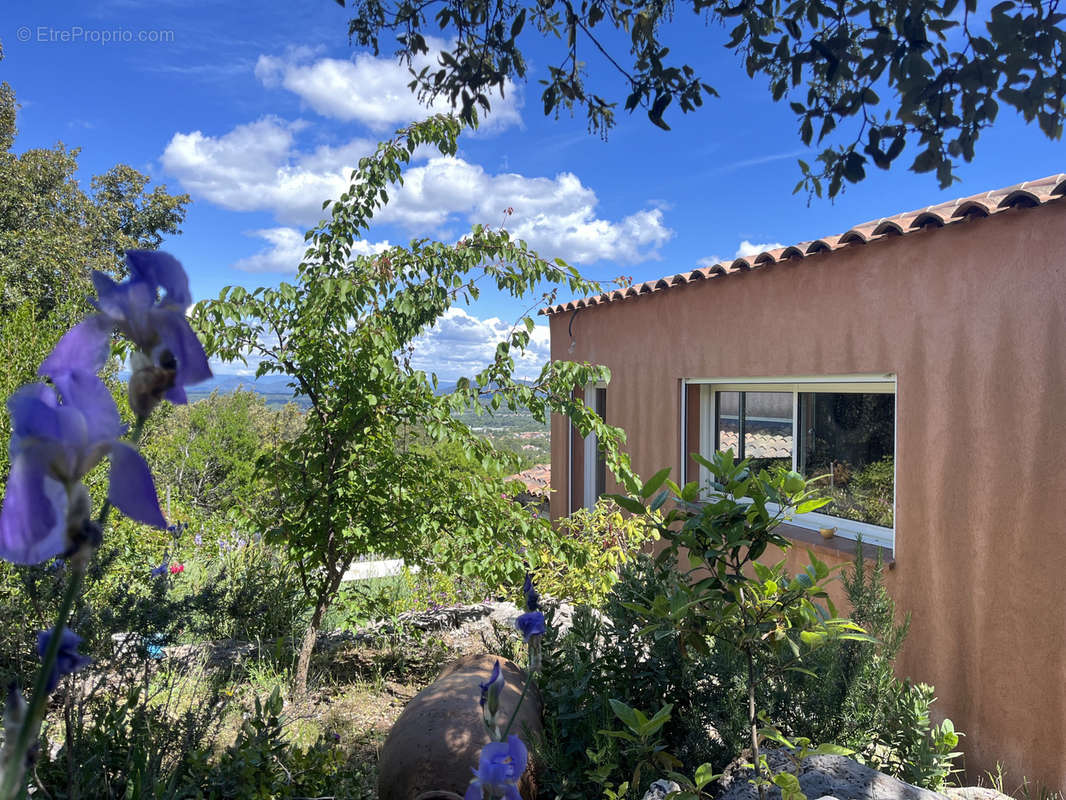 Maison à SAINT-MAXIMIN-LA-SAINTE-BAUME