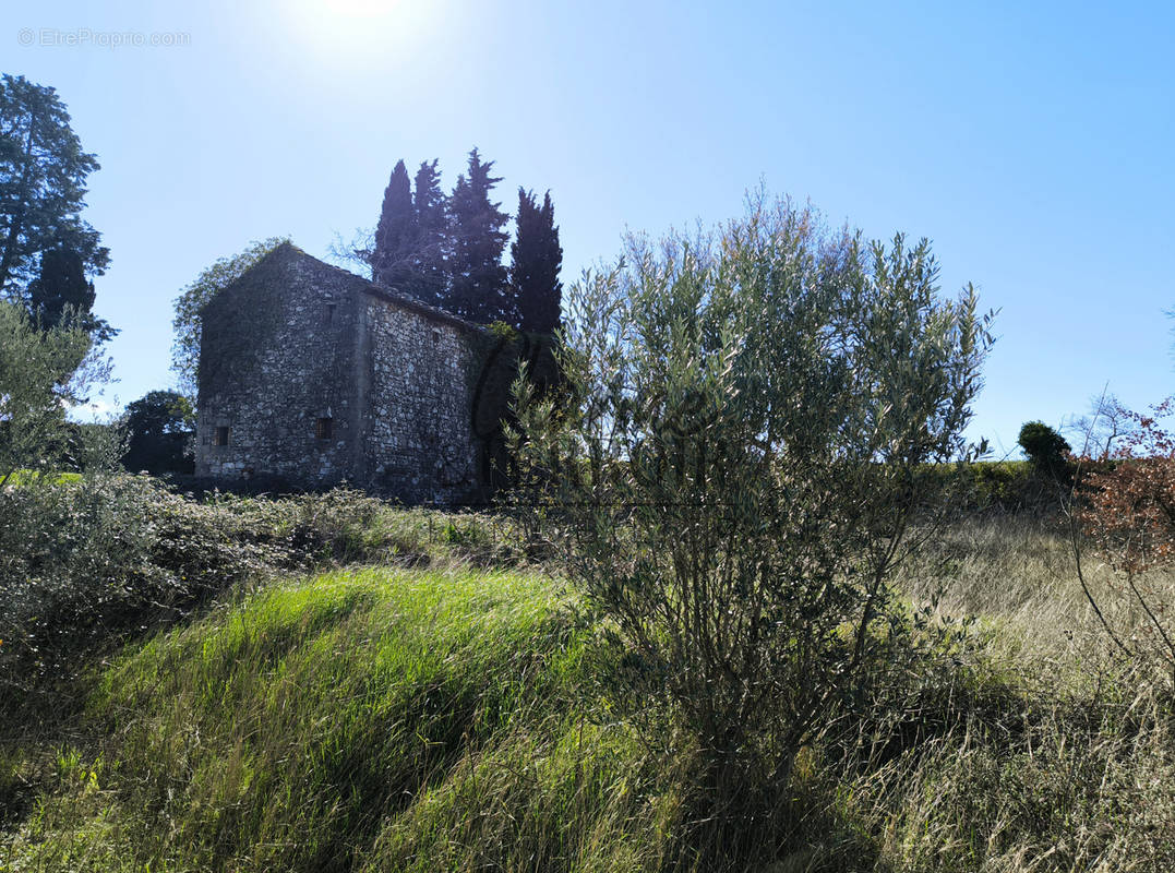 Maison à SAINT-LAURENT-LA-VERNEDE