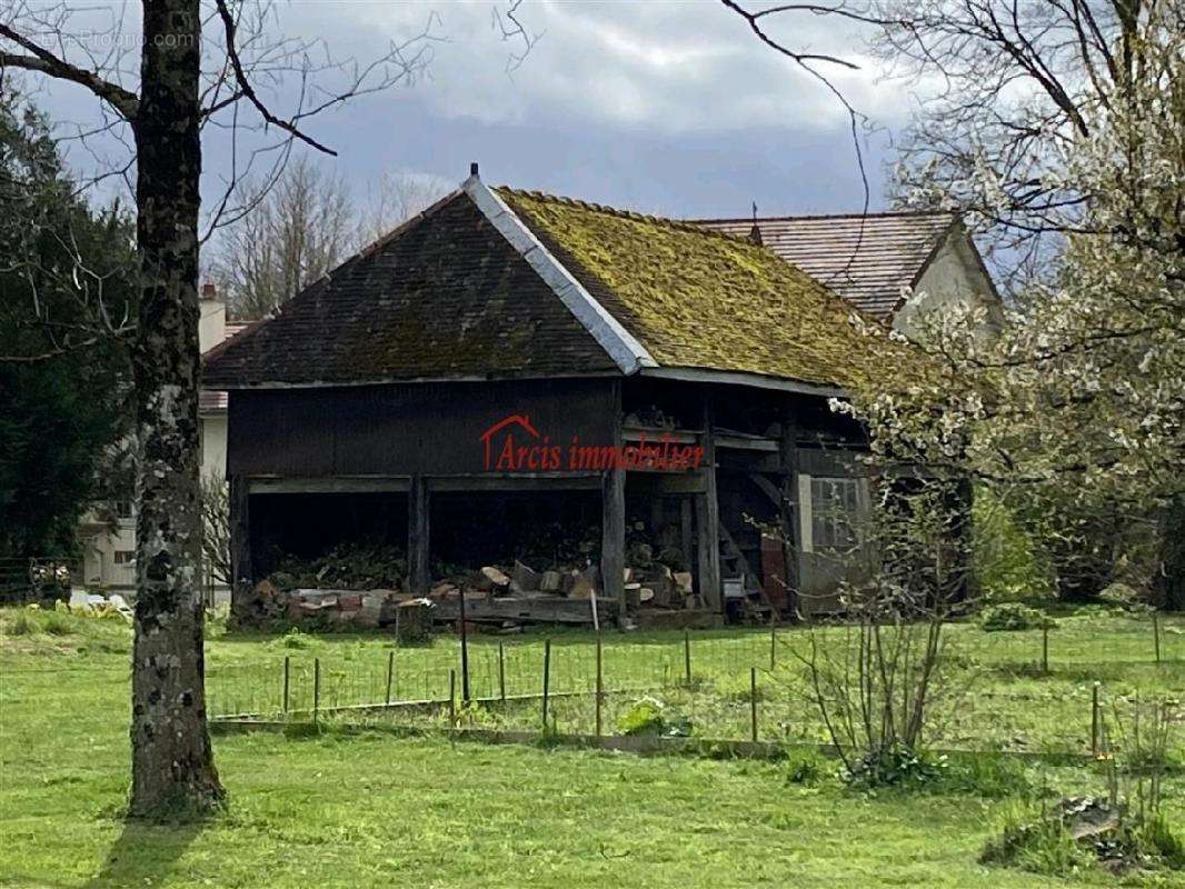 Maison à ARCIS-SUR-AUBE