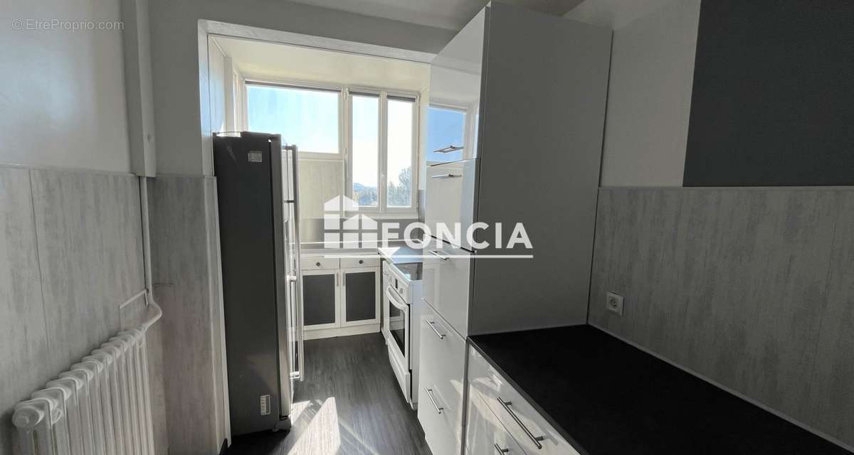 Appartement à HYERES