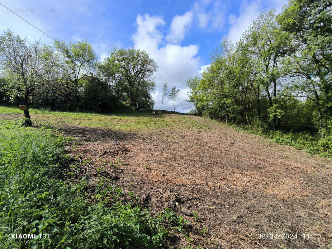 Terrain à AUBIET