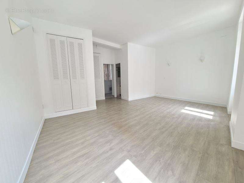 Appartement à RUEIL-MALMAISON