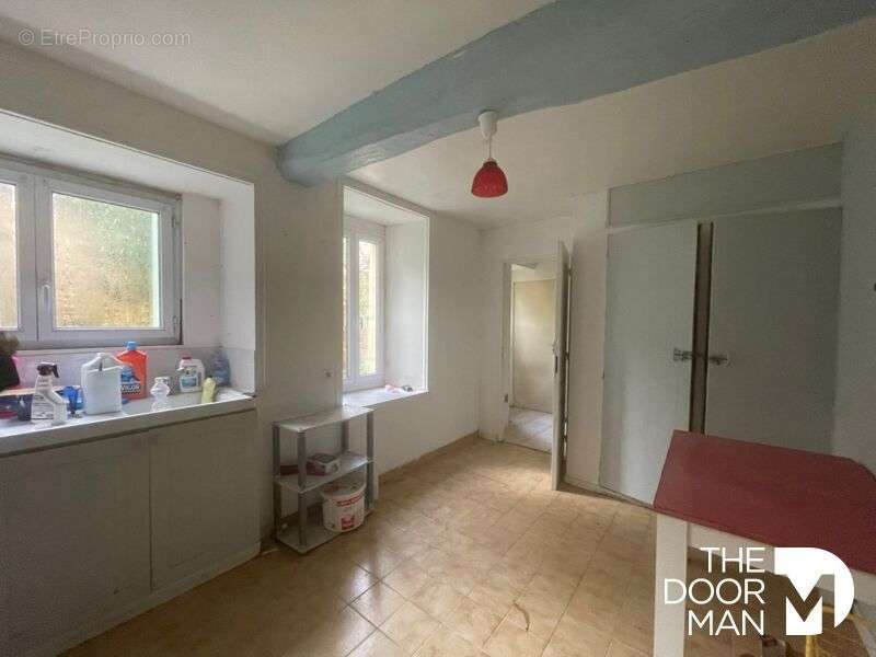 Appartement à MAUZE-SUR-LE-MIGNON