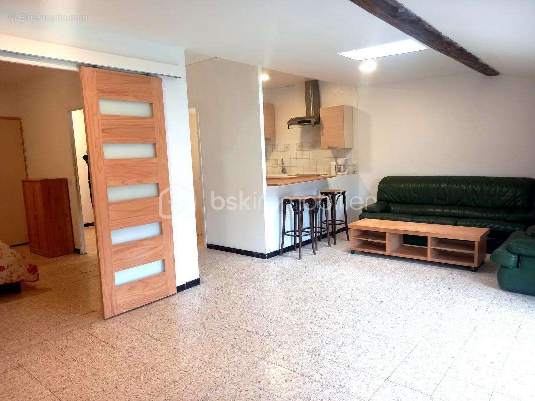 Appartement à LAMBESC