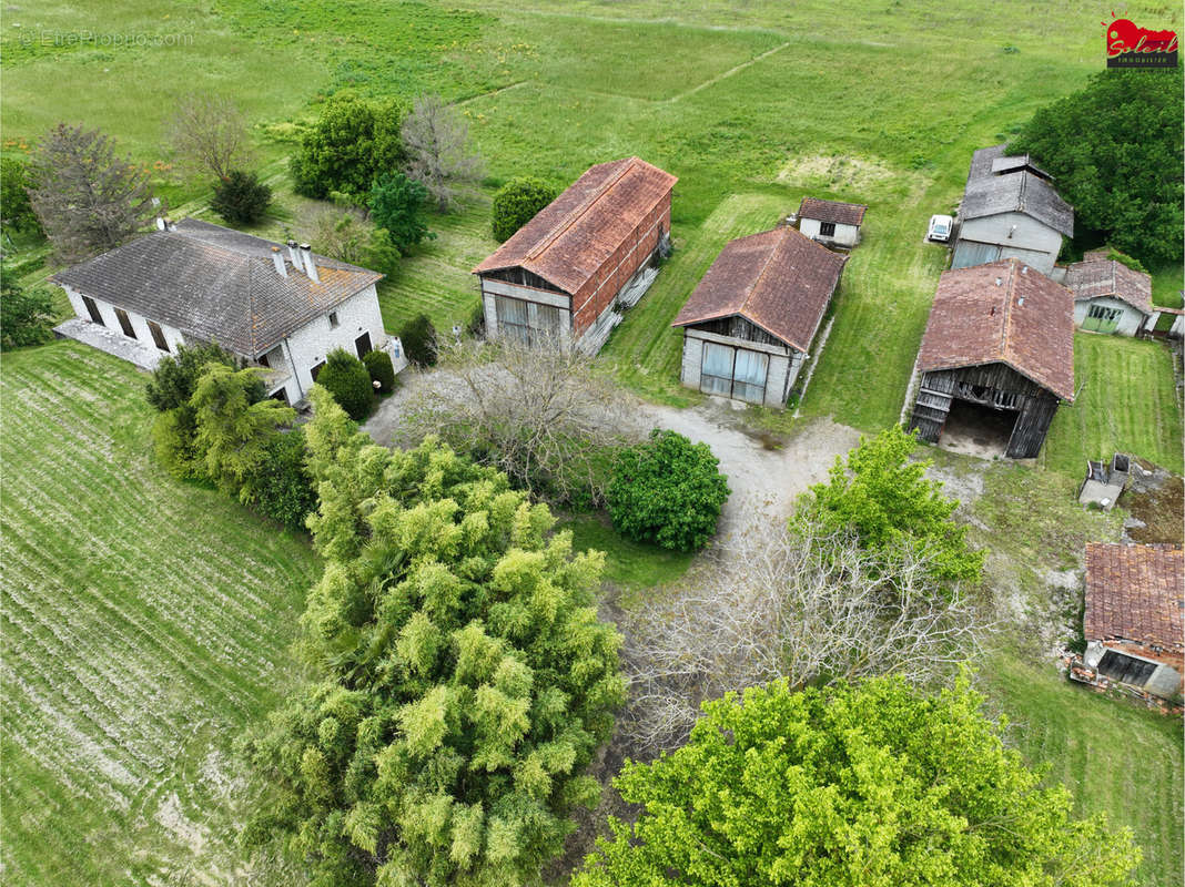 Maison à SAINT-SYLVESTRE-SUR-LOT