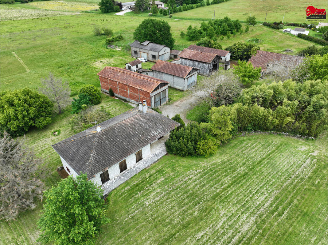 Maison à SAINT-SYLVESTRE-SUR-LOT