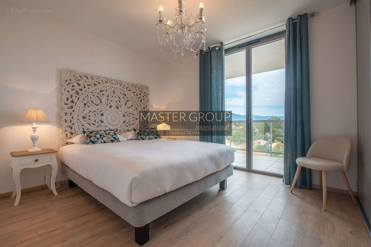 Appartement à PORTO-VECCHIO