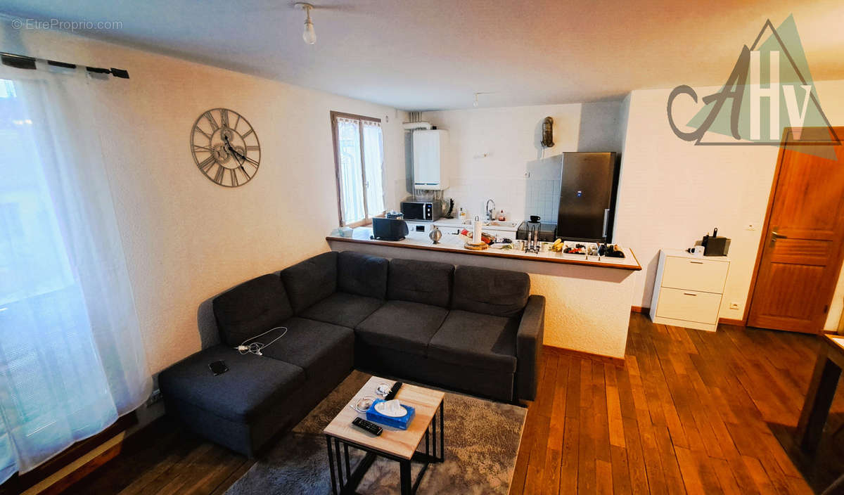 Appartement à VILLENEUVE-LA-GUYARD