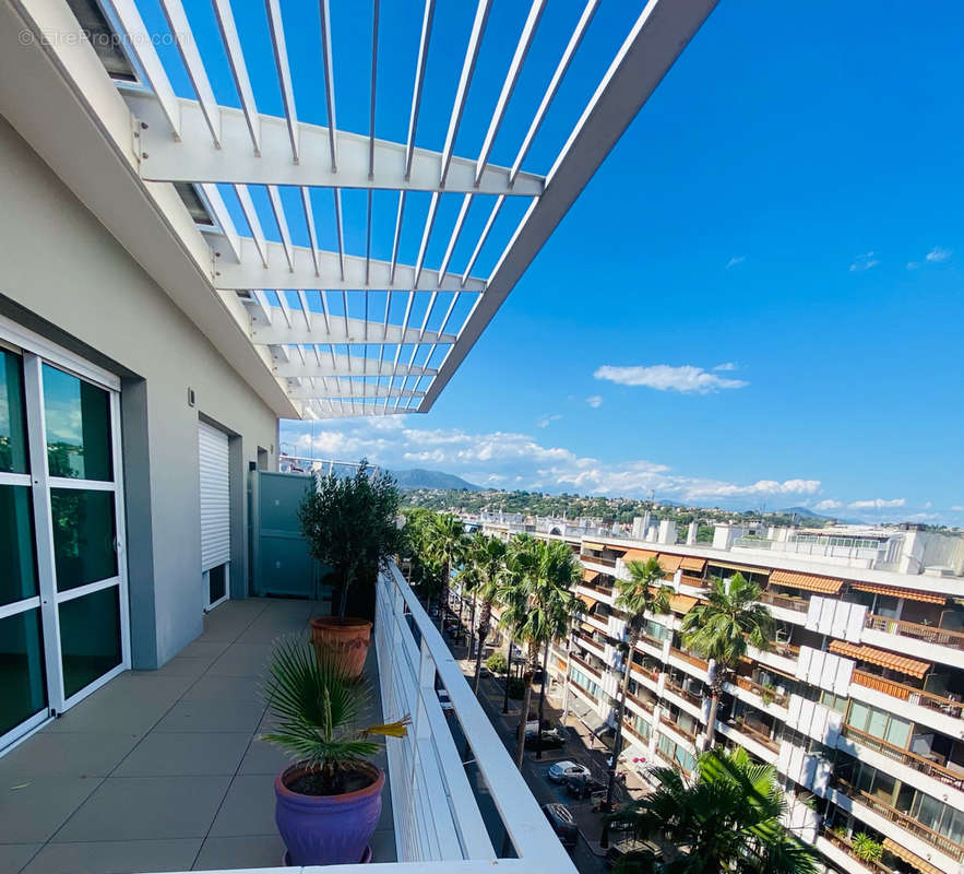 Appartement à CAGNES-SUR-MER