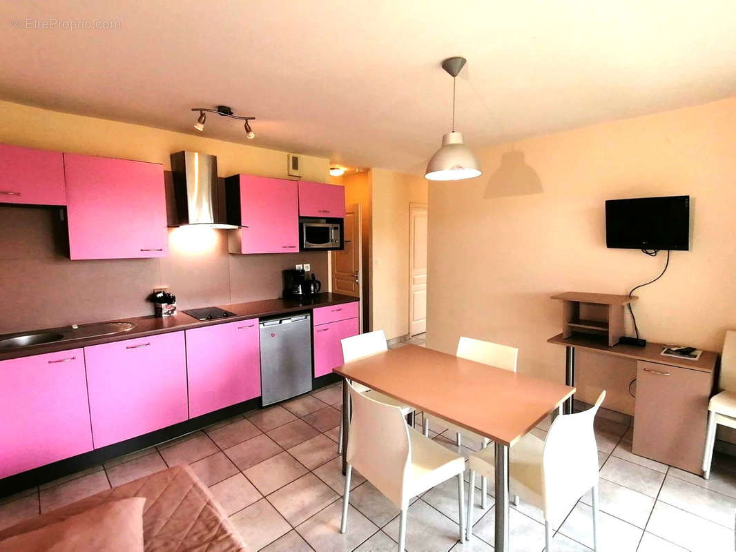 Appartement à CHAVEIGNES