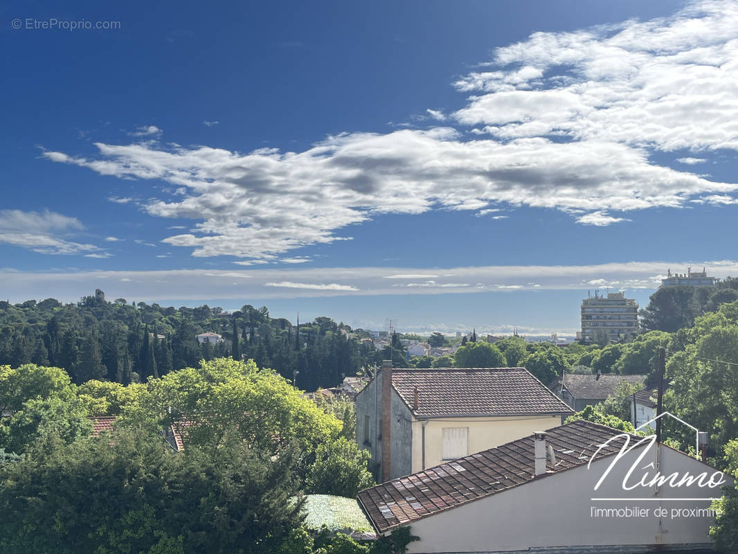 Appartement à NIMES