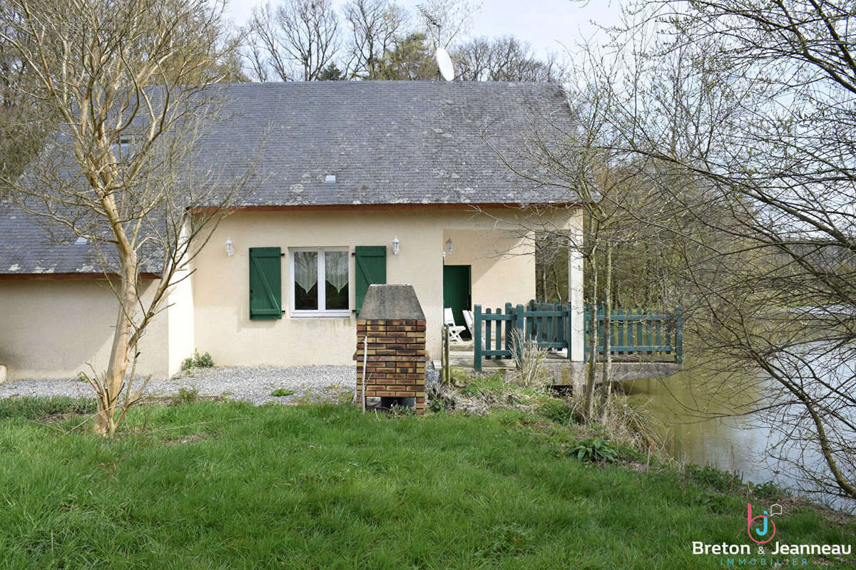 Maison à SAINT-MARS-SUR-LA-FUTAIE