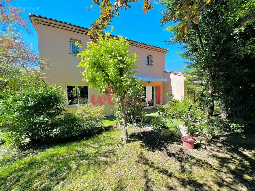 Maison à MANOSQUE