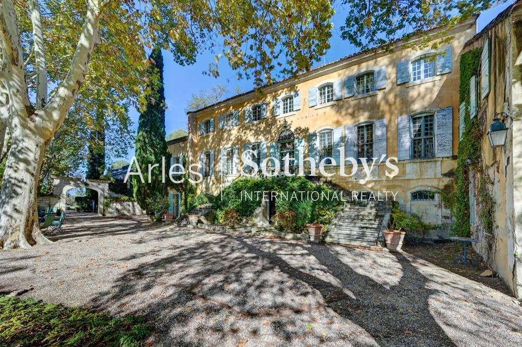 Maison à ARLES