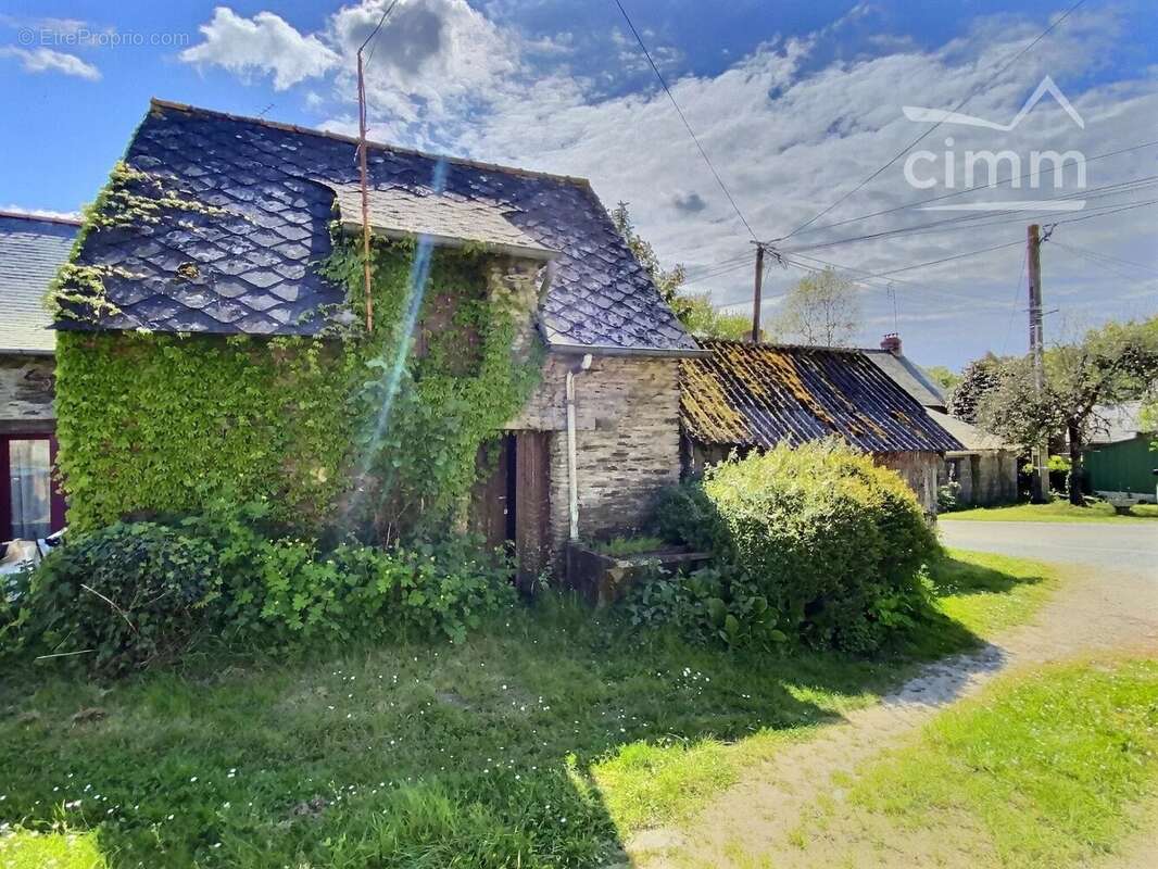 Maison à SAINTE-ANNE-SUR-VILAINE