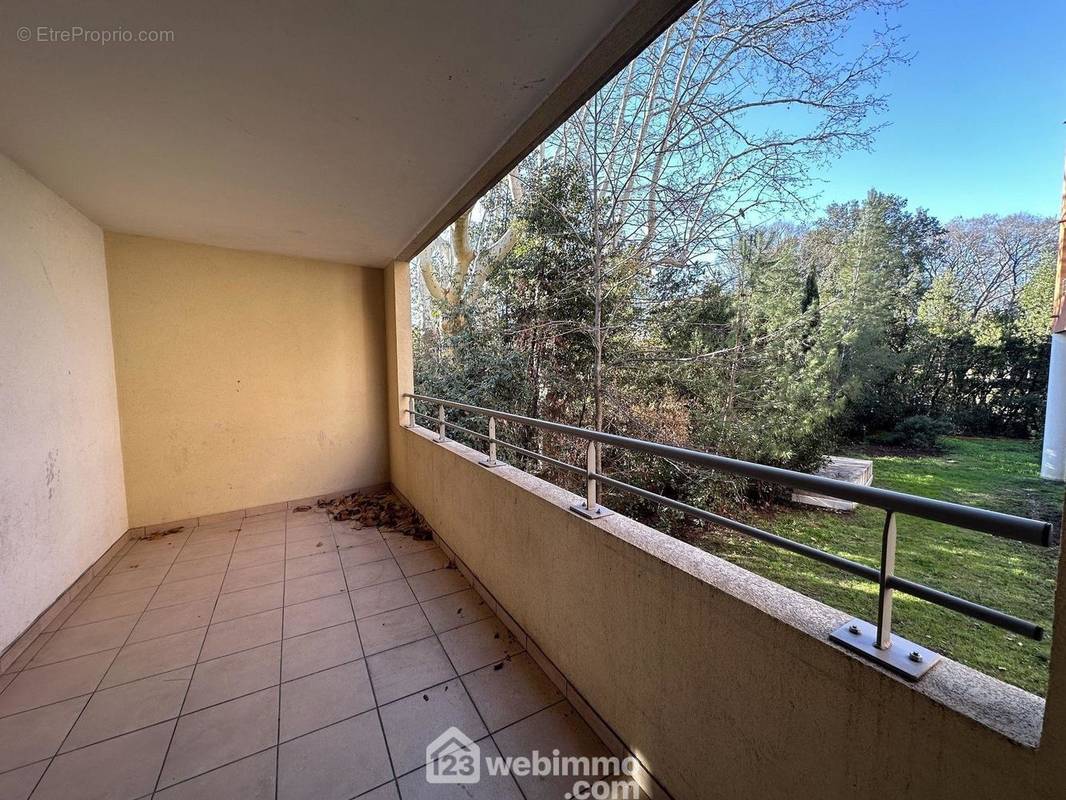 VUE TERRASSE - Appartement à MONTPELLIER