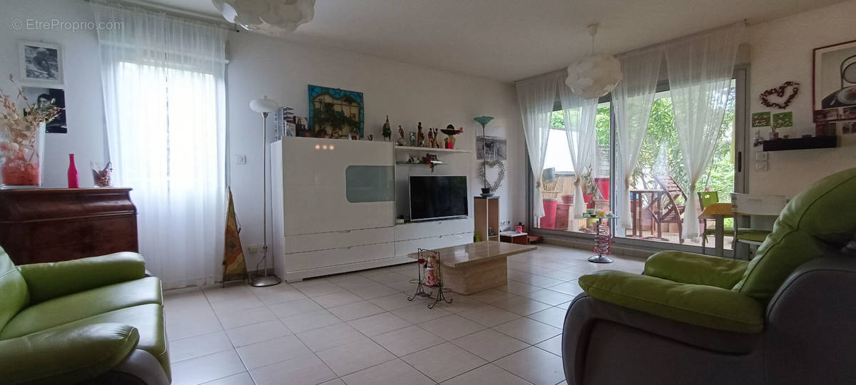 Appartement à ROMANS-SUR-ISERE