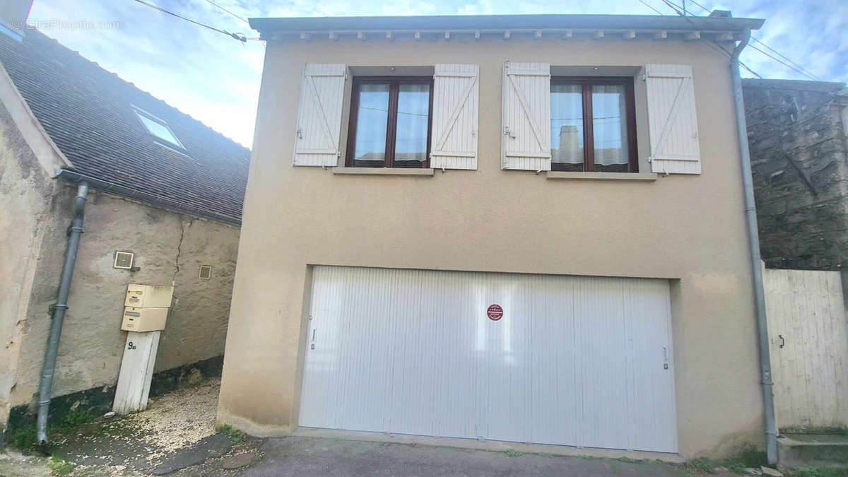 Appartement à SAMOIS-SUR-SEINE