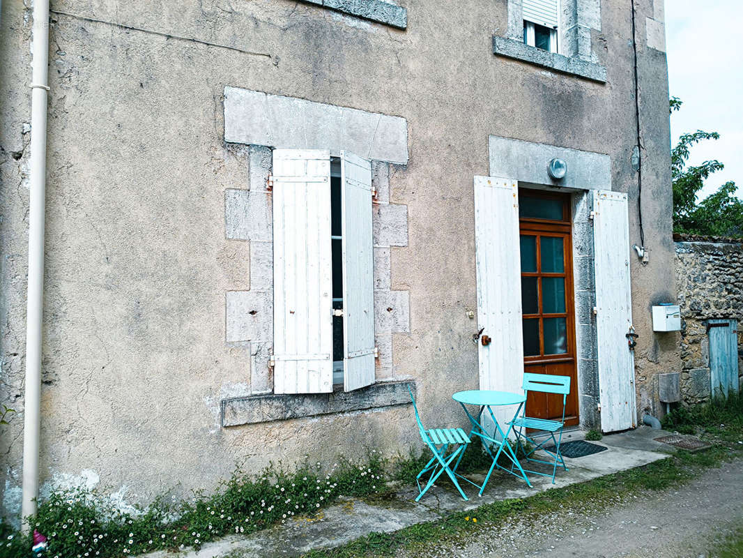 Maison à CHATEAUBERNARD