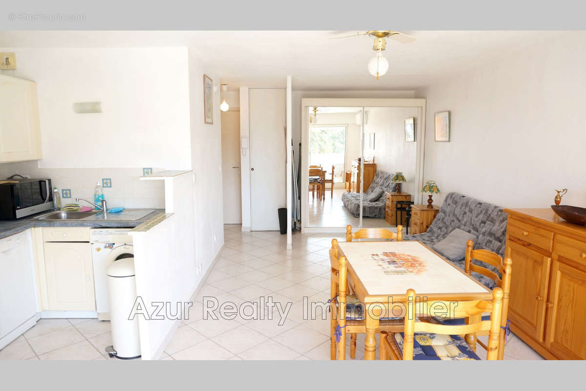 Appartement à FREJUS