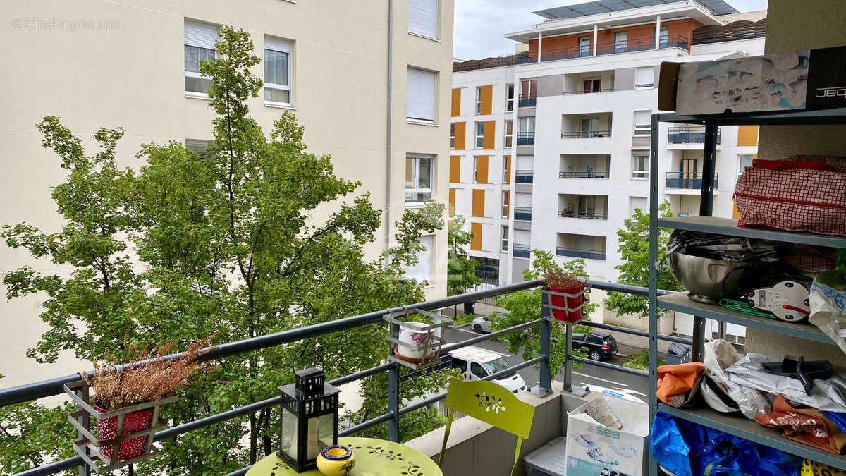 Appartement à LYON-9E