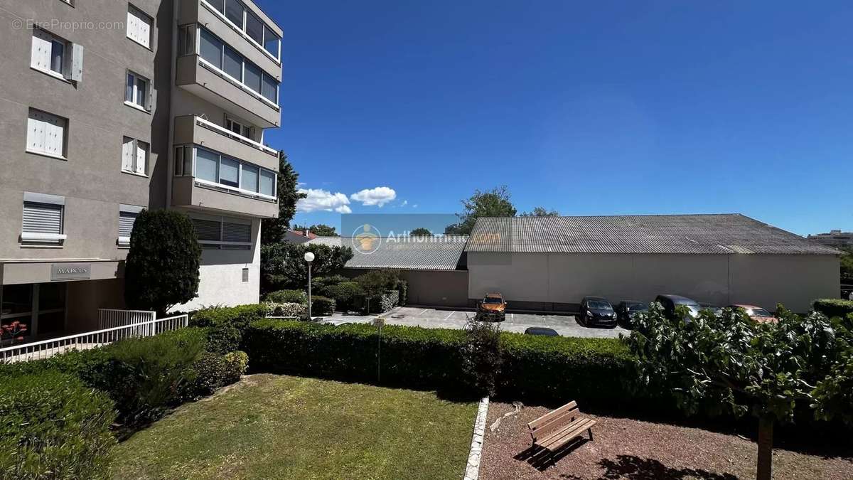 Appartement à FREJUS