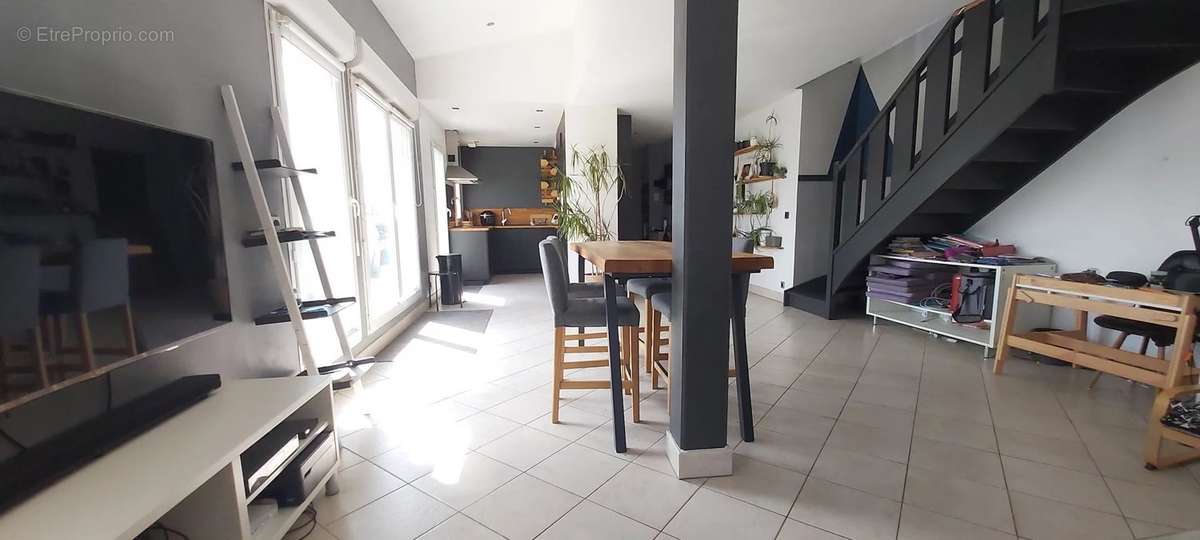 Appartement à CHELLES