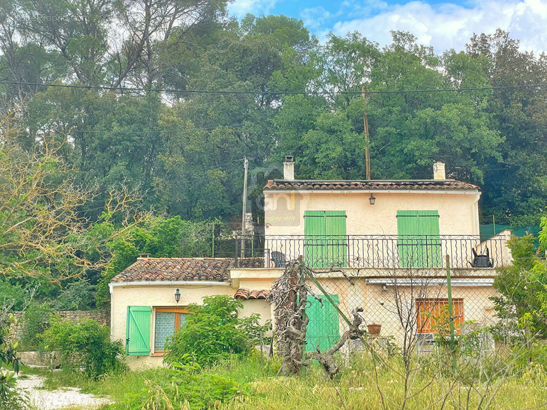 Maison à BARJOLS