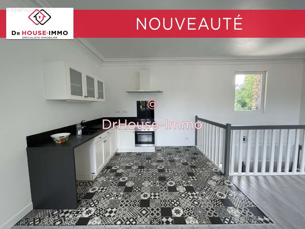 Appartement à VERT-SAINT-DENIS