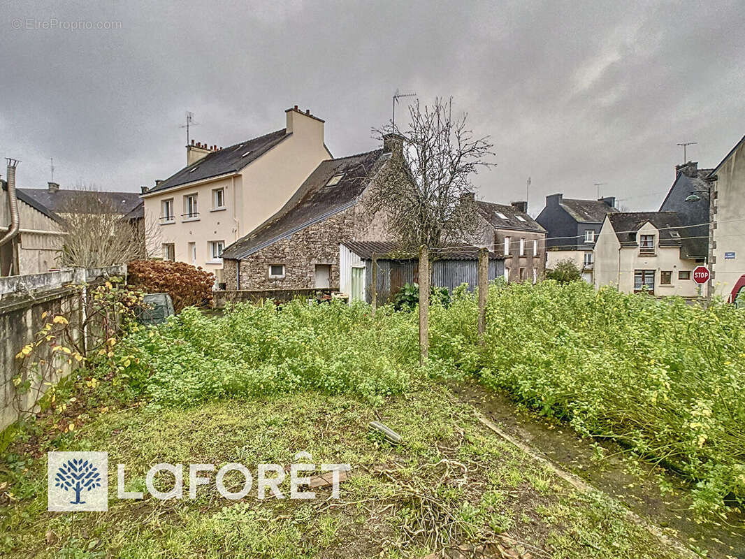 Maison à SAINT-CARADEC-TREGOMEL