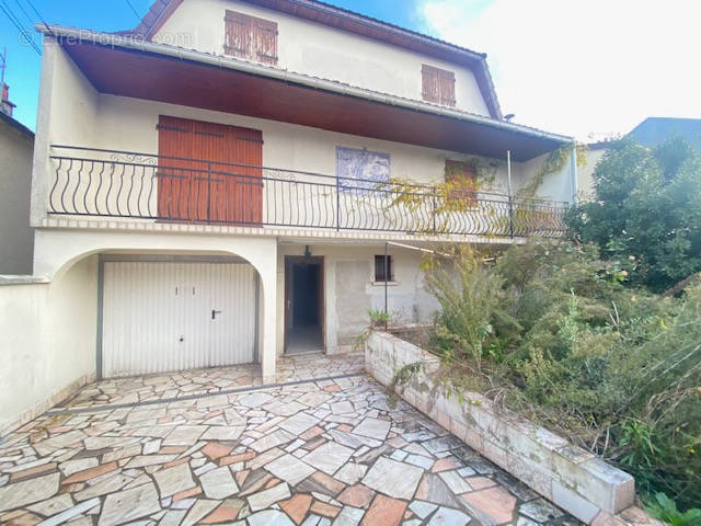 Maison à LE BLANC-MESNIL