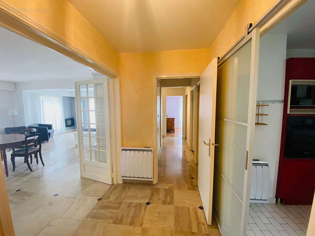 Appartement à NOGENT-SUR-MARNE