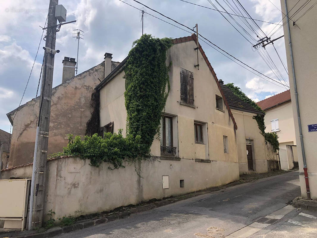 Maison à LA FERTE-SOUS-JOUARRE