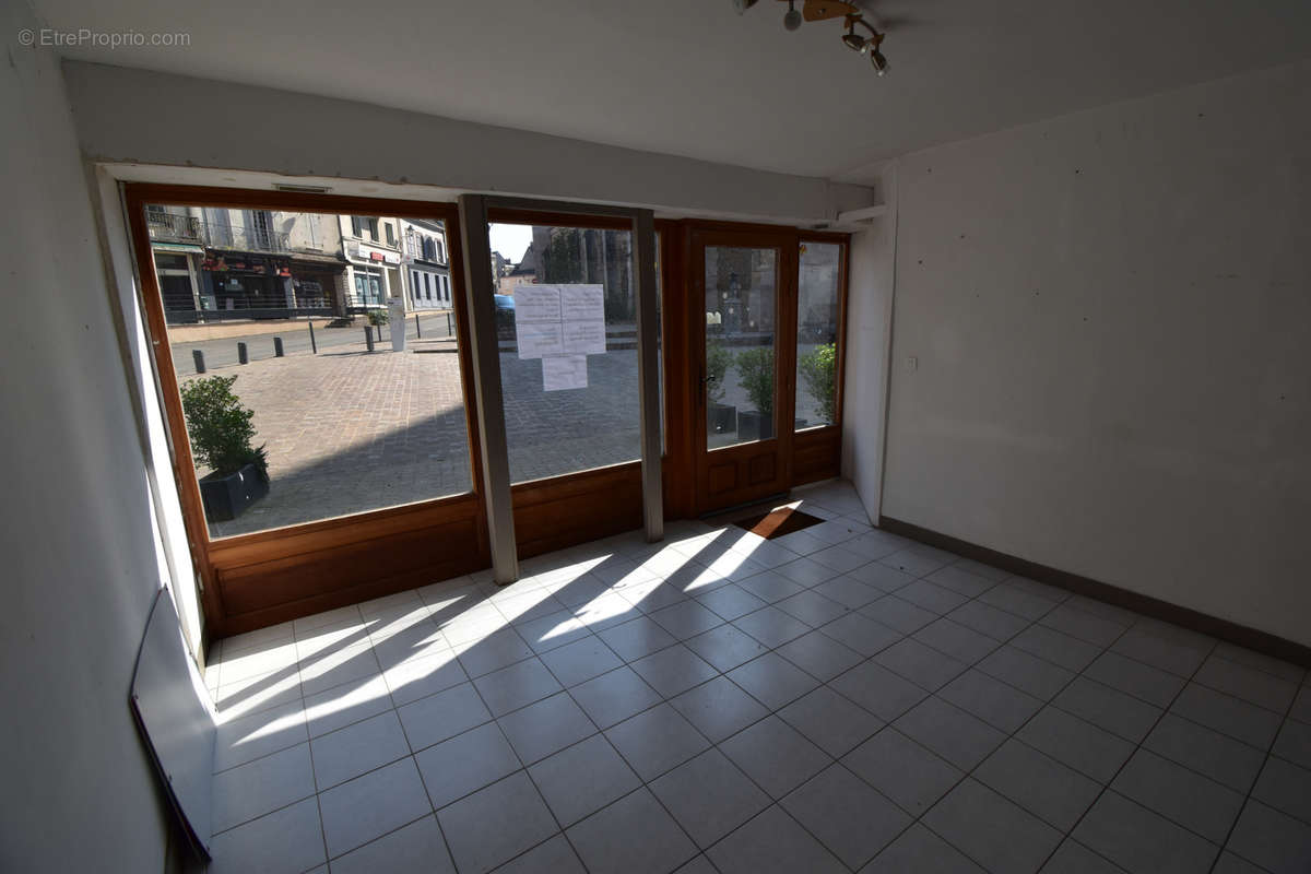 Appartement à ILLIERS-COMBRAY