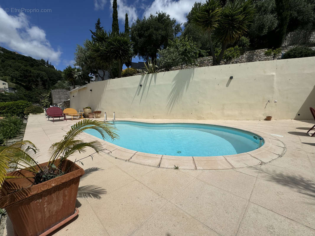 Maison à MENTON