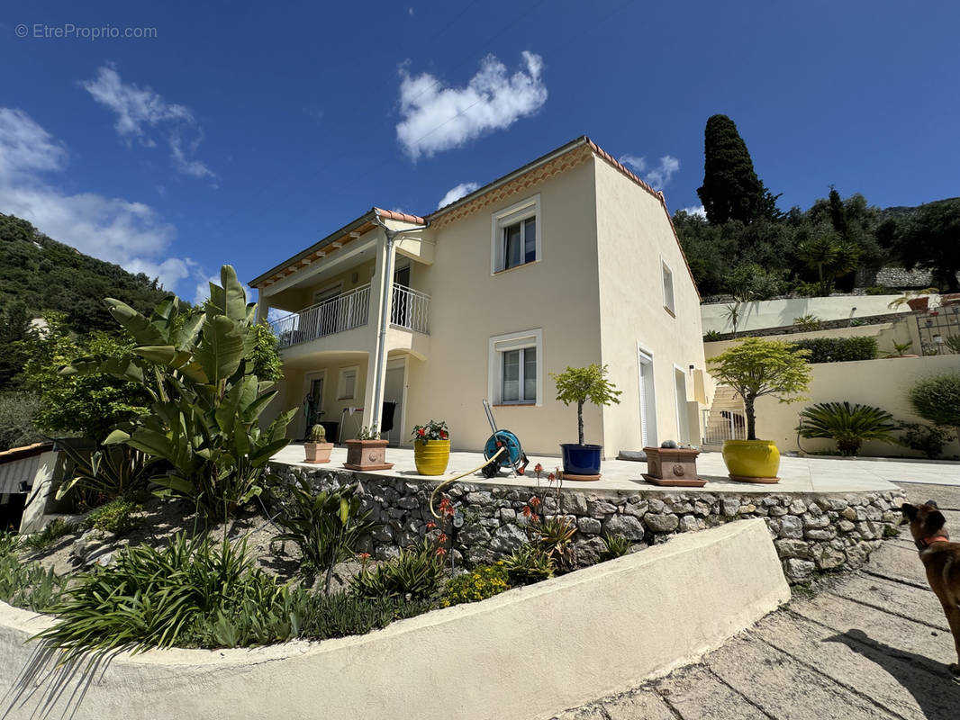 Maison à MENTON